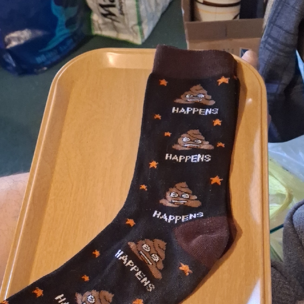 Men's Novelty 'Happens' Poo Emoji Crew Socks - Black/Brown